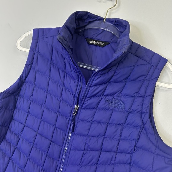 North Face Thermoball Quilted Puffer Vest Women's Size Medium Purple - Picture 11 of 11